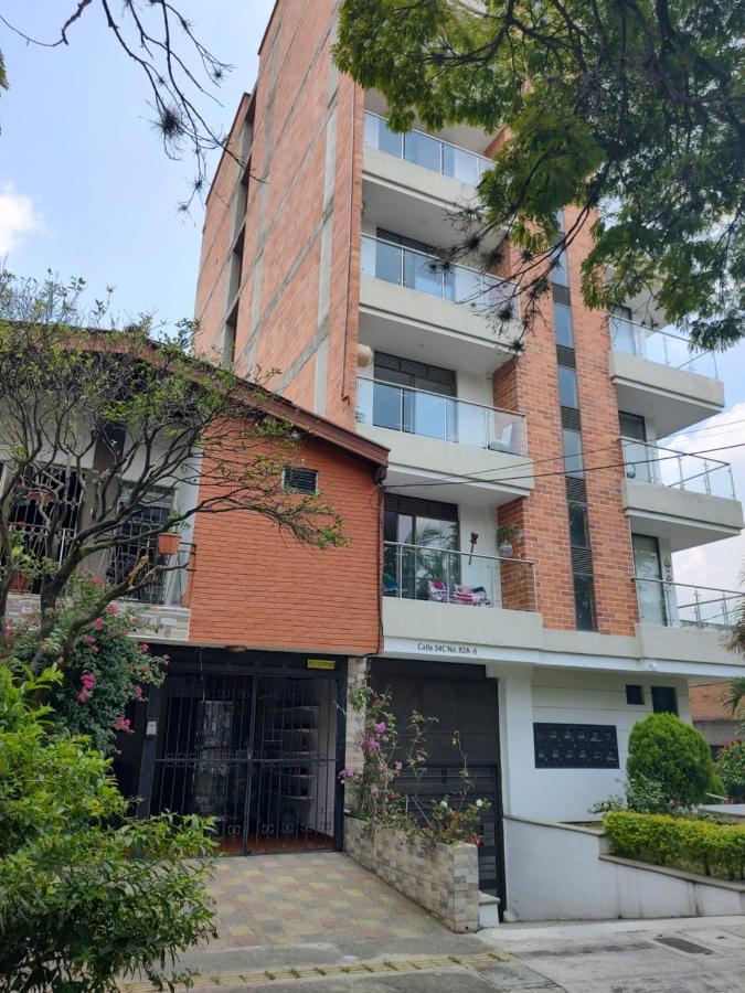 Noras Homestay Laureles Medellín Eksteriør bilde