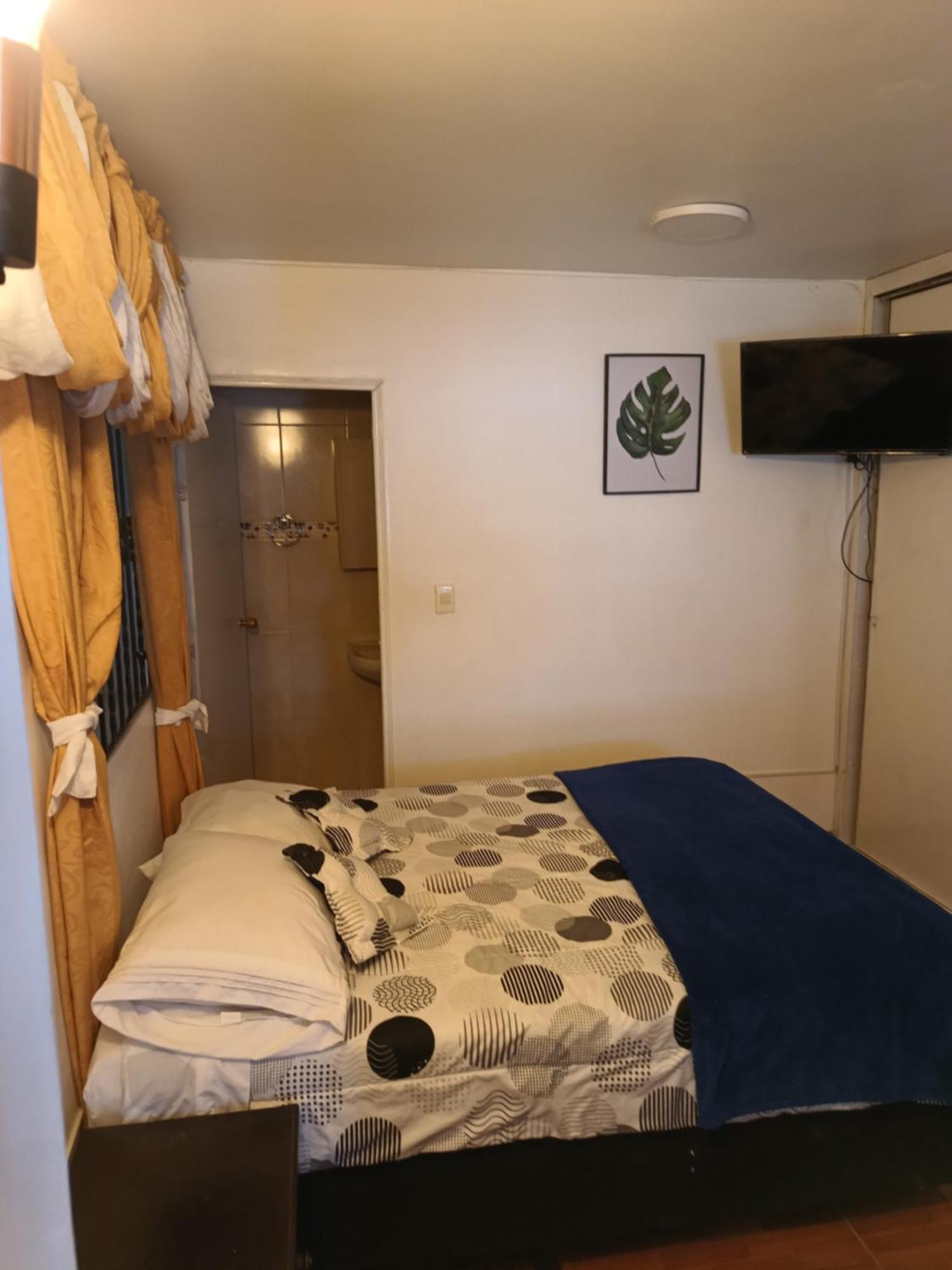 Noras Homestay Laureles Medellín Eksteriør bilde
